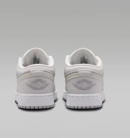 Giày Air Jordan 1 Low SE