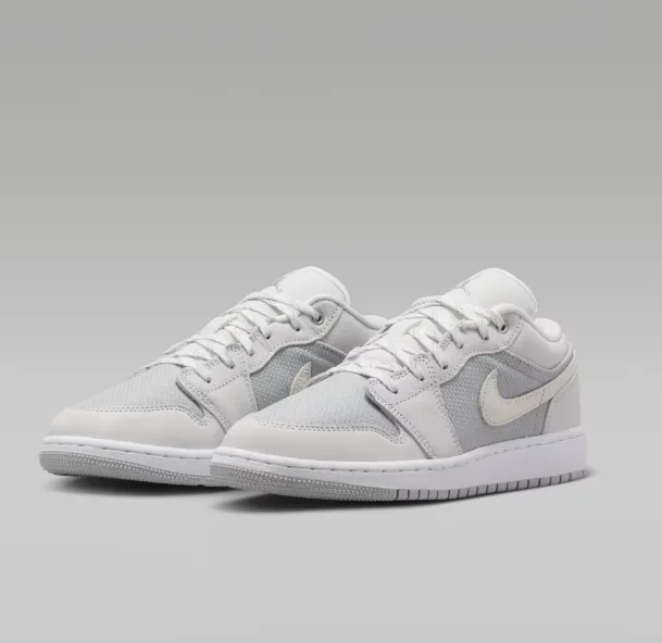 Giày Air Jordan 1 Low SE